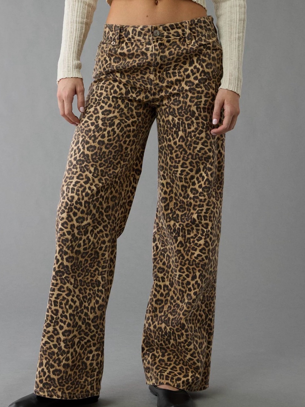AE Baggy Wide Leg Leopard Print Low Rise Jeans Size 14L